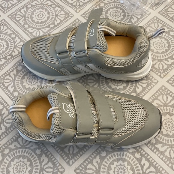 DR ZEN SHOES UNI SEX W10.5 MEN 9.5 - Picture 2 of 7